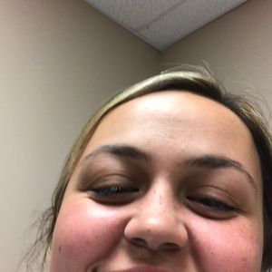 Meet your Posher, Maya